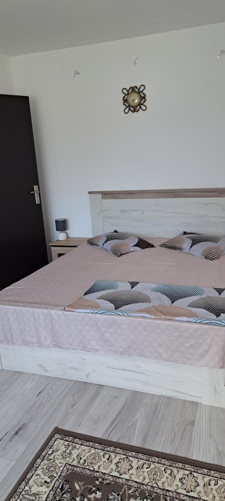 Edy Apartment *